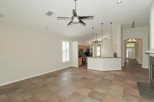 5453 New Covington Dr, Sarasota, FL 34233 - Photo 11