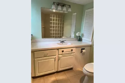 435 S Gulfstream Avenue #206, Sarasota, FL 34236 - Photo 29