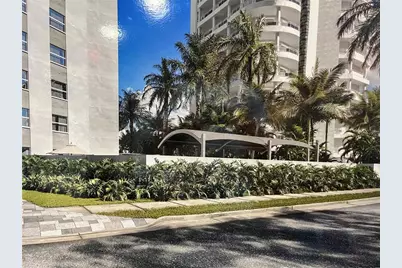 435 S Gulfstream Avenue #206, Sarasota, FL 34236 - Photo 7