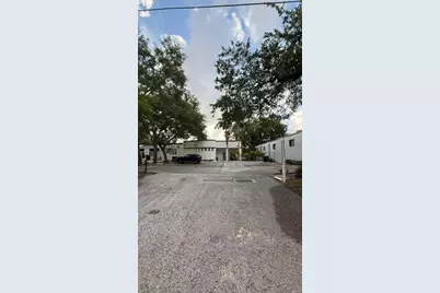 608 S Tampania Avenue, Tampa, FL 33609 - Photo 37