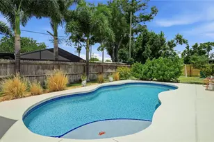 2561 Sunnyside St, Sarasota, FL 34239 - Photo 27