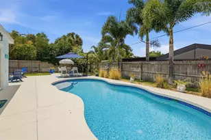 2561 Sunnyside St, Sarasota, FL 34239 - Photo 29