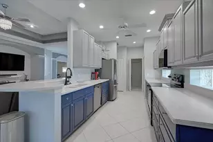 103 Bishopscourt Rd, Osprey, FL 34229 - Photo 11