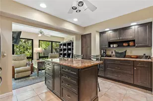 1475 Landings Cir, Sarasota, FL 34231 - Photo 13