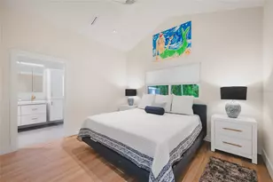 242 Gladiolus St, Anna Maria, FL 34216 - Photo 21