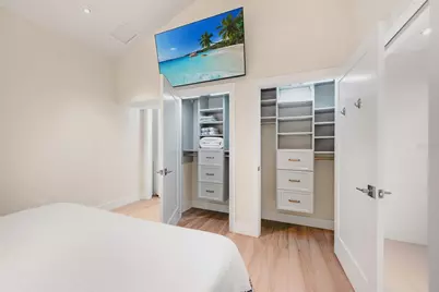 242 Gladiolus Street, Anna Maria, FL 34216 - Photo 23