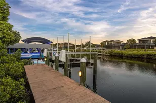 4015 Hawk Island Dr, Bradenton, FL 34208 - Photo 9