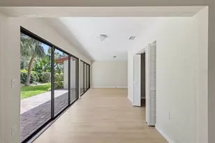 6403 Pelican Dr, Bradenton, FL 34210 - Photo 25