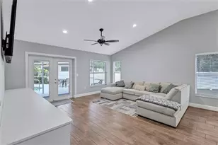 4909 6th Ave E, Bradenton, FL 34208 - Photo 5