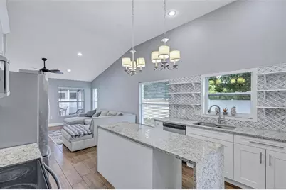 4909 6th Avenue E, Bradenton, FL 34208 - Photo 15