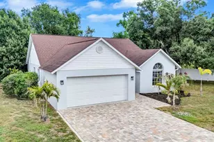 4909 6th Ave E, Bradenton, FL 34208 - Photo 1