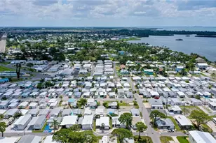 10315 Cortez Road W, Bradenton, FL 34210 - Photo 33