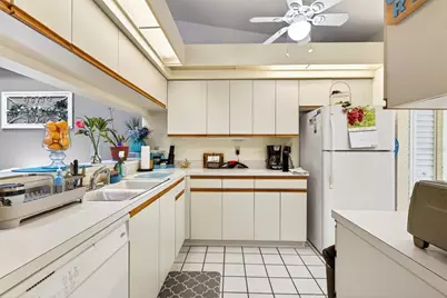 7126 28th Avenue Drive W #2250, Bradenton, FL 34209 - Photo 5