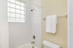 286 Pesaro Dr, Nokomis, FL 34275 - Photo 43