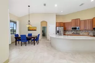 286 Pesaro Dr, Nokomis, FL 34275 - Photo 23