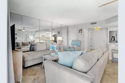 800 Benjamin Franklin Drive #304, Sarasota, FL 34236 - Photo 13
