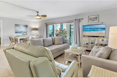 800 Benjamin Franklin Drive #304, Sarasota, FL 34236 - Photo 15