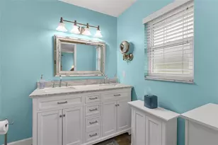 4204 Prairie View Dr, Sarasota, FL 34232 - Photo 15