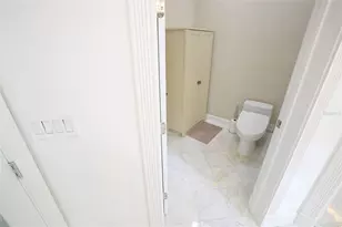 3527 Fair Oaks Ln, Longboat Key, FL 34228 - Photo 29