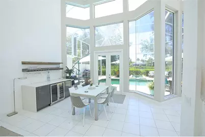 3527 Fair Oaks Lane, Longboat Key, FL 34228 - Photo 9