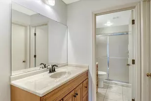 4429 Oakley Greene, Sarasota, FL 34235 - Photo 13