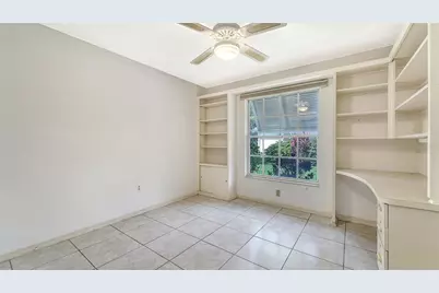 4429 Oakley Greene #6, Sarasota, FL 34235 - Photo 17