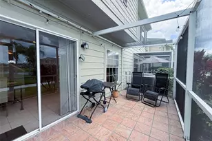 7669 Plantation Cir, Bradenton, FL 34201 - Photo 9