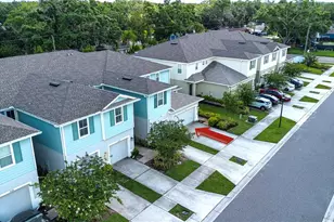 2120 Laceflower Dr, Brandon, FL 33510 - Photo 7