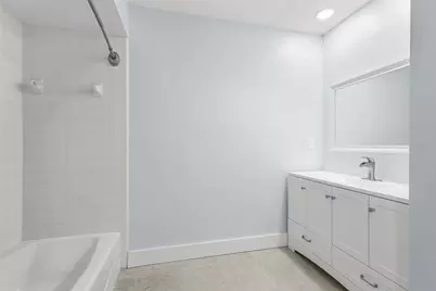 5710 Doral Court, Sarasota, FL 34238 - Photo 29
