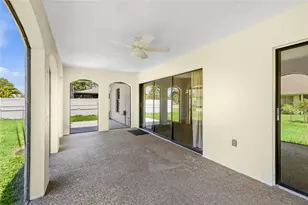 5710 Doral Ct, Sarasota, FL 34238 - Photo 35