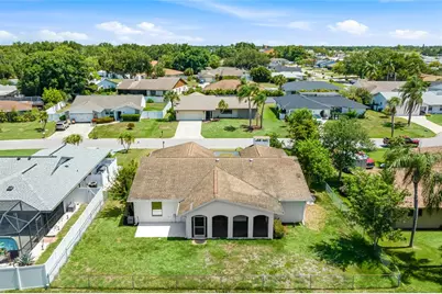 5710 Doral Court, Sarasota, FL 34238 - Photo 39