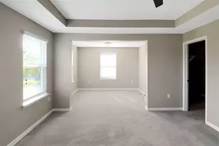 2914 Esmeralda Dr, Sarasota, FL 34243 - Photo 19
