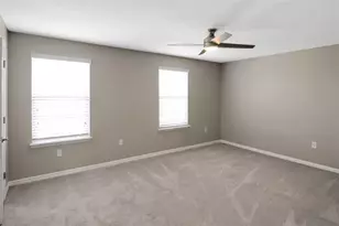 2914 Esmeralda Dr, Sarasota, FL 34243 - Photo 25