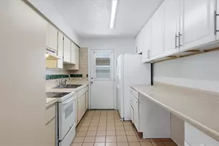 1858 Marbeth St, Sarasota, FL 34231 - Photo 33