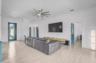 112 Hercules Dr, Rotonda West, FL 33947 - Photo 5