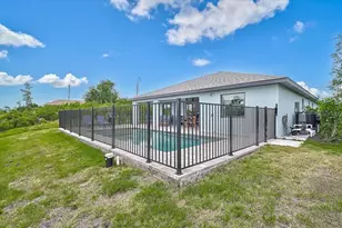 112 Hercules Dr, Rotonda West, FL 33947 - Photo 29