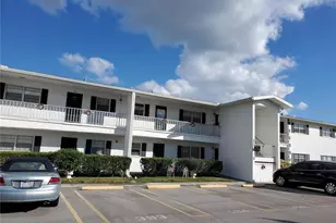 4703 1st Ct W, Bradenton, FL 34207 - Photo 1