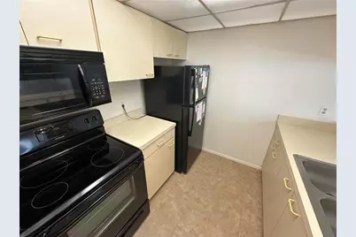 3646 59th Avenue W #3646, Bradenton, FL 34210 - Photo 7