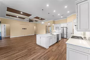 5700 Sweet Leaf Way, Sarasota, FL 34238 - Photo 17