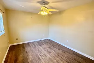 2729 Nodosa Dr, Sarasota, FL 34232 - Photo 19