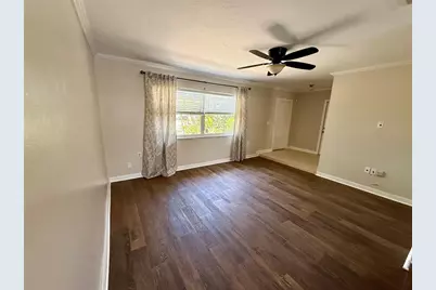 2729 Nodosa Drive, Sarasota, FL 34232 - Photo 7