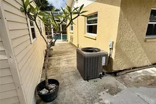 2729 Nodosa Dr, Sarasota, FL 34232 - Photo 43