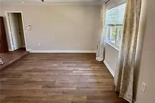 2729 Nodosa Dr, Sarasota, FL 34232 - Photo 5