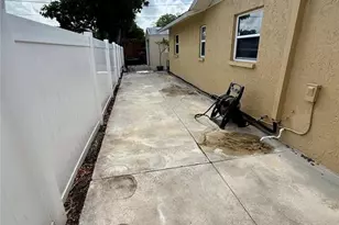 2729 Nodosa Dr, Sarasota, FL 34232 - Photo 45