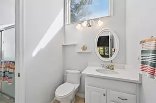227 Southampton Dr, Venice, FL 34293 - Photo 17