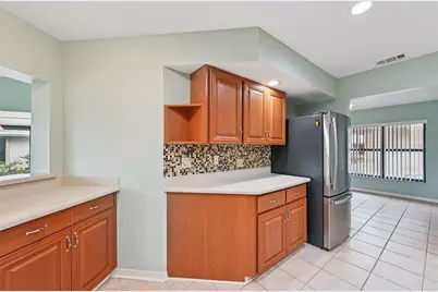 227 Southampton Drive #289, Venice, FL 34293 - Photo 15