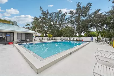 227 Southampton Drive #289, Venice, FL 34293 - Photo 41