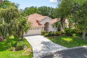 6223 Donnington Ct, Sarasota, FL 34238 - Photo 3