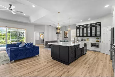 6223 Donnington Court, Sarasota, FL 34238 - Photo 5