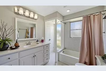 2822 Safe Harbor Circle, Sarasota, FL 34231 - Photo 37